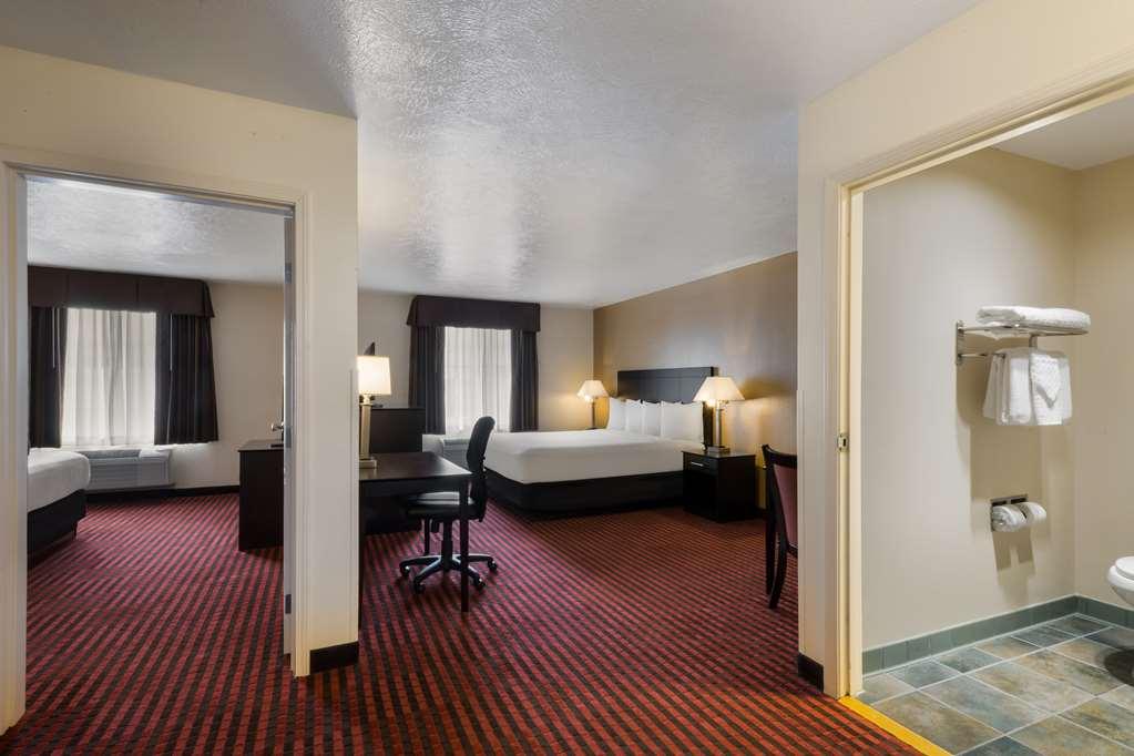Best Western Salinas Valley Inn & Suites Szoba fotó